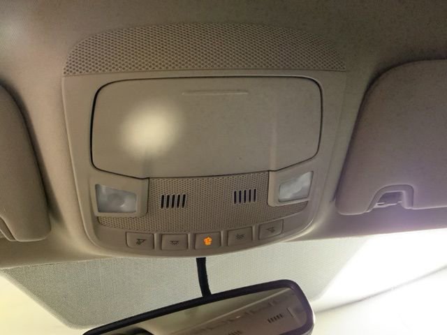 Used 2017 Ford Fusion SE w/ Equipment Group 202A FWD image 24