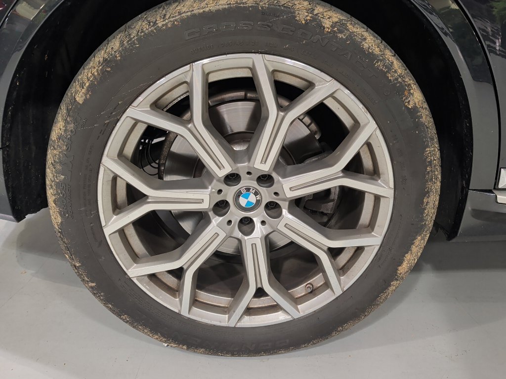 Used 2023 BMW X7 xDrive40i w/ Executive Package AWD/4WD image 8