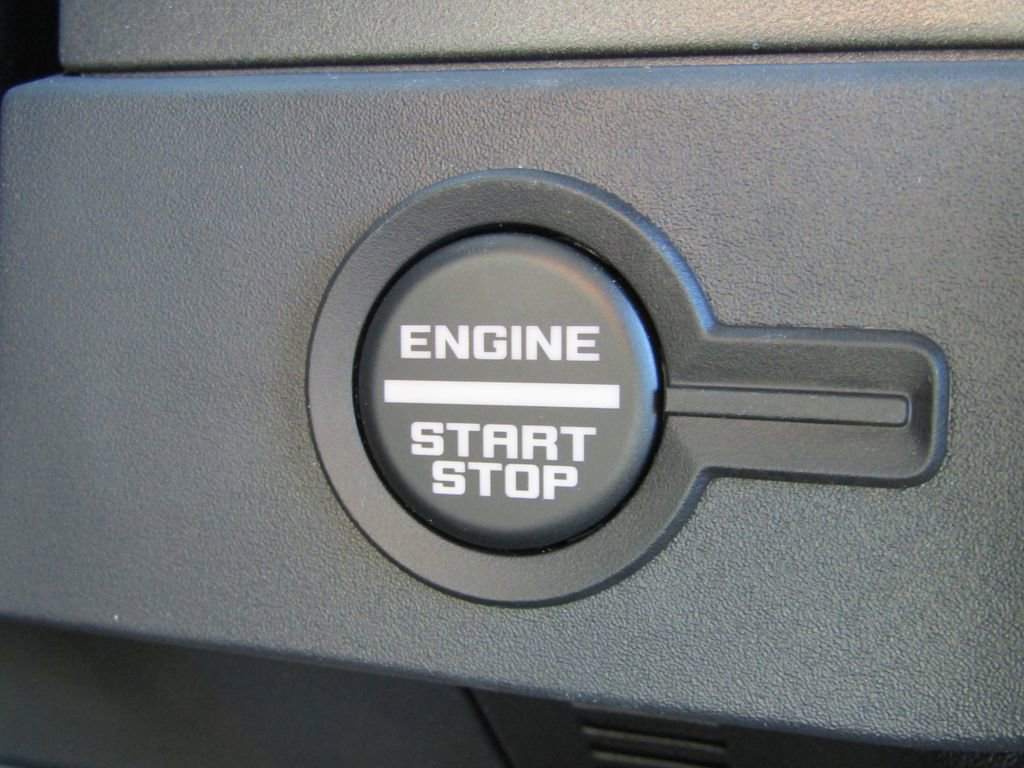 New 2025 Ford Bronco Raptor AWD/4WD image 31
