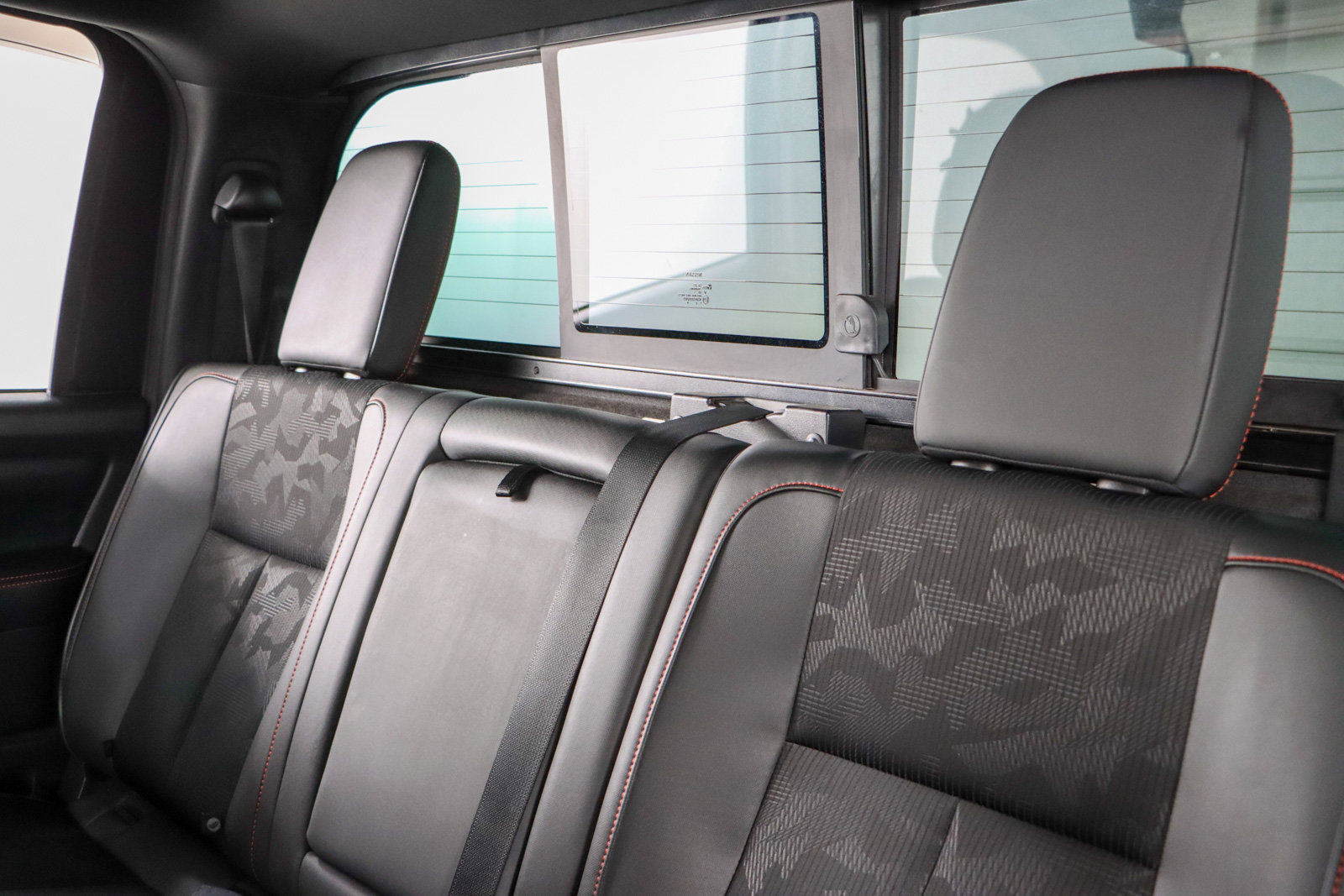 Used 2021 Nissan Titan PRO-4X w/ Pro-4x Utility Package image 27