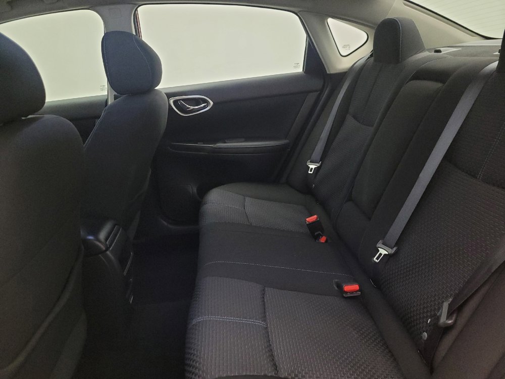 Used 2018 Nissan Sentra SR FWD image 18