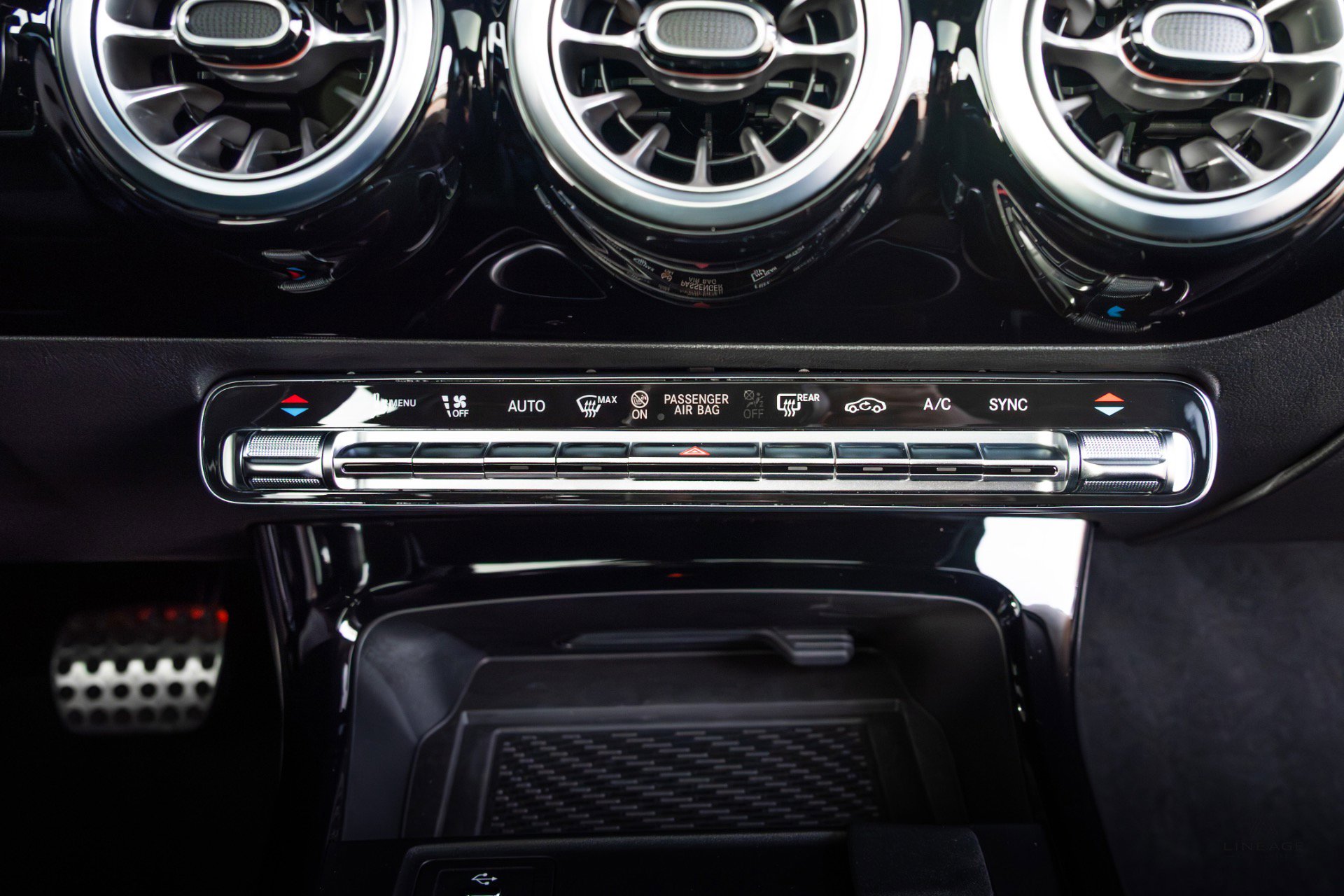 Used 2024 Mercedes-Benz CLA 45 AMG 4MATIC image 17