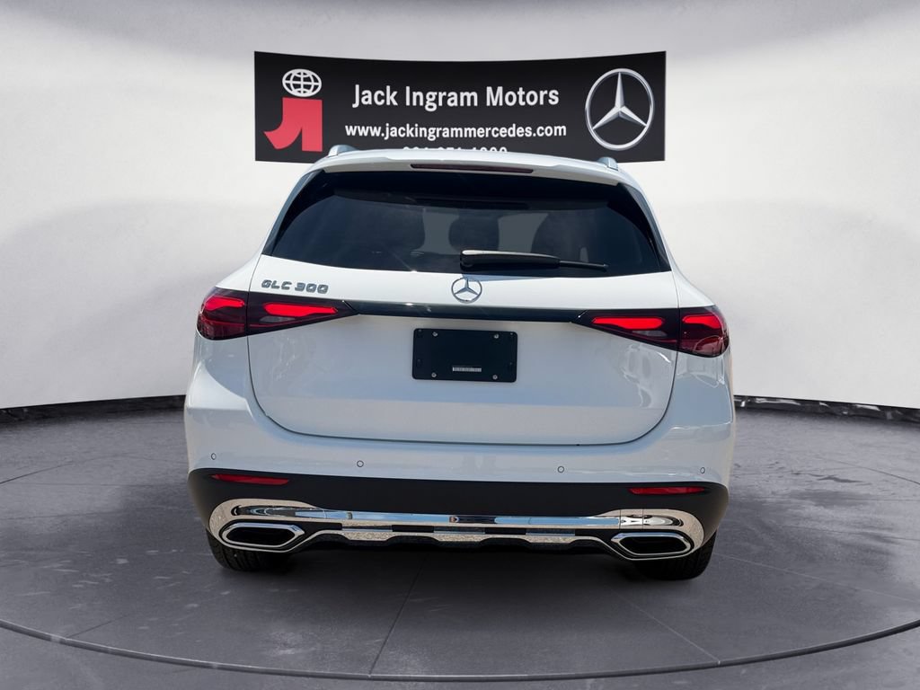 New 2026 Mercedes-Benz GLC 300 image 4