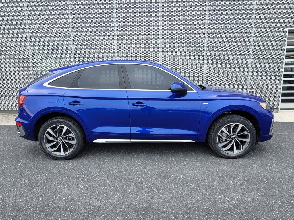 Used 2023 Audi Q5 2.0T Premium w/ Convenience Package image 5