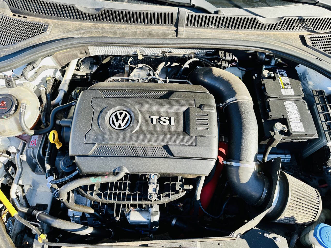 Used 2019 Volkswagen Jetta GLI image 23