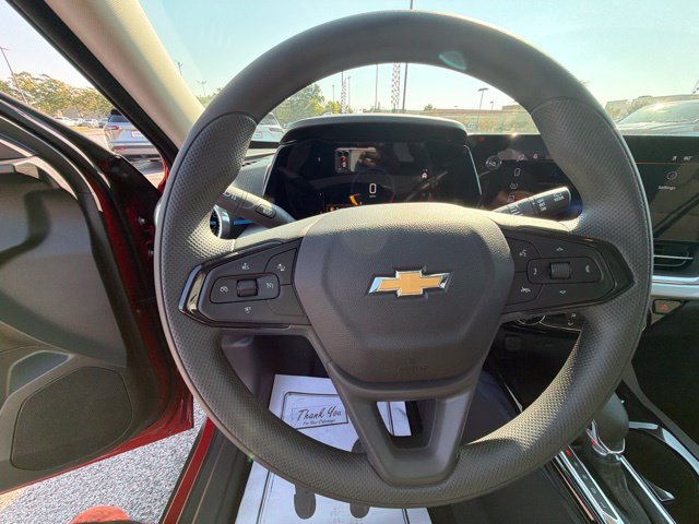 New 2026 Chevrolet Trax LT w/ Sunroof Package FWD image 40