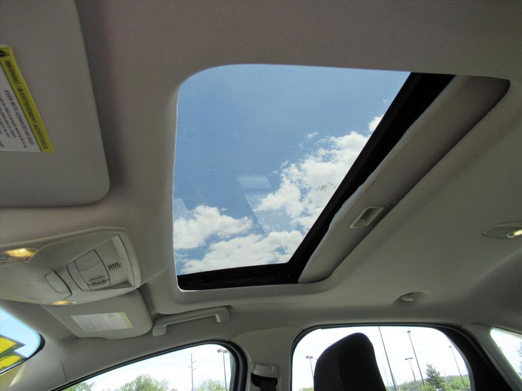 Used 2015 Ford Focus SE FWD image 27