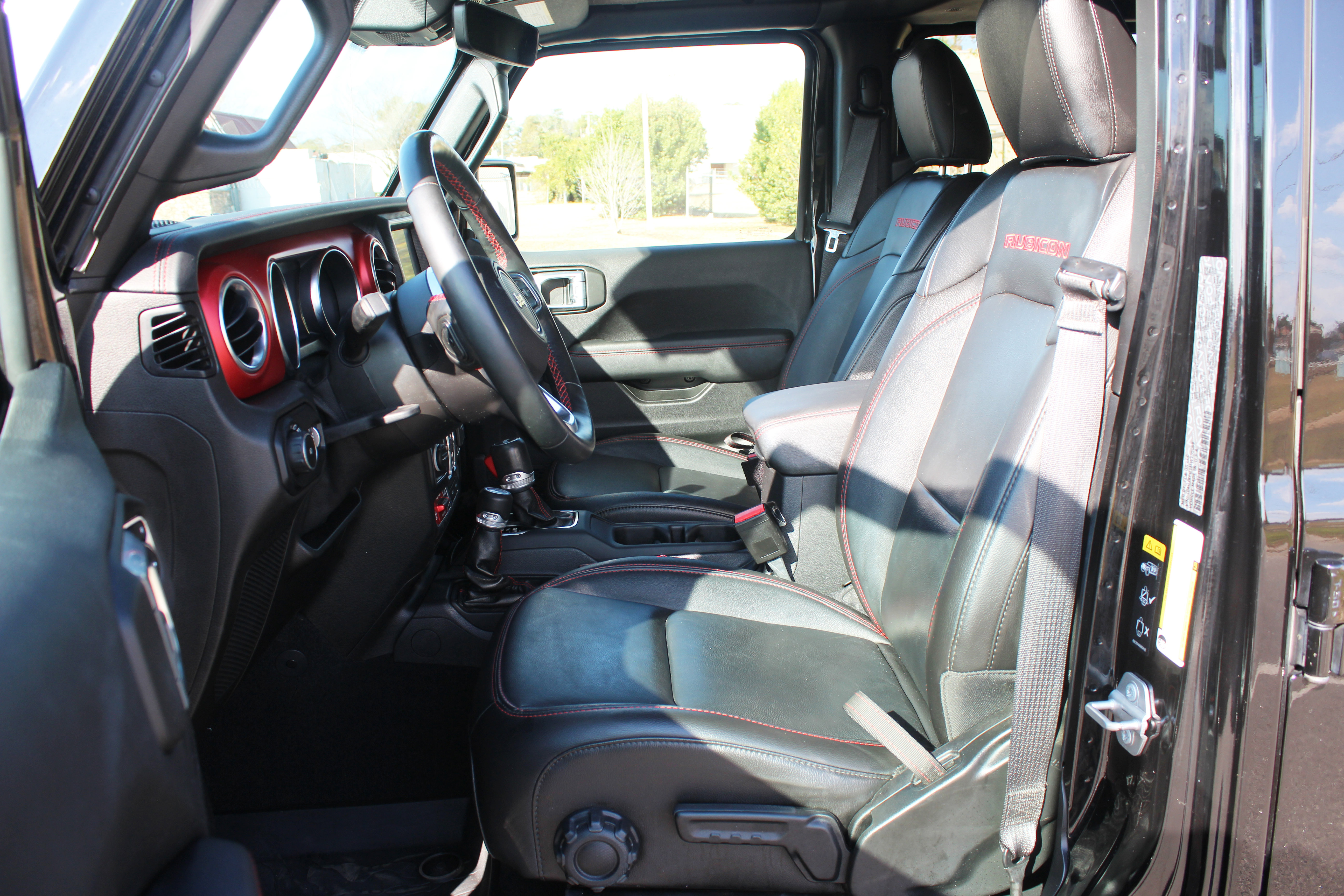 Used 2021 Jeep Wrangler Unlimited Rubicon image 25