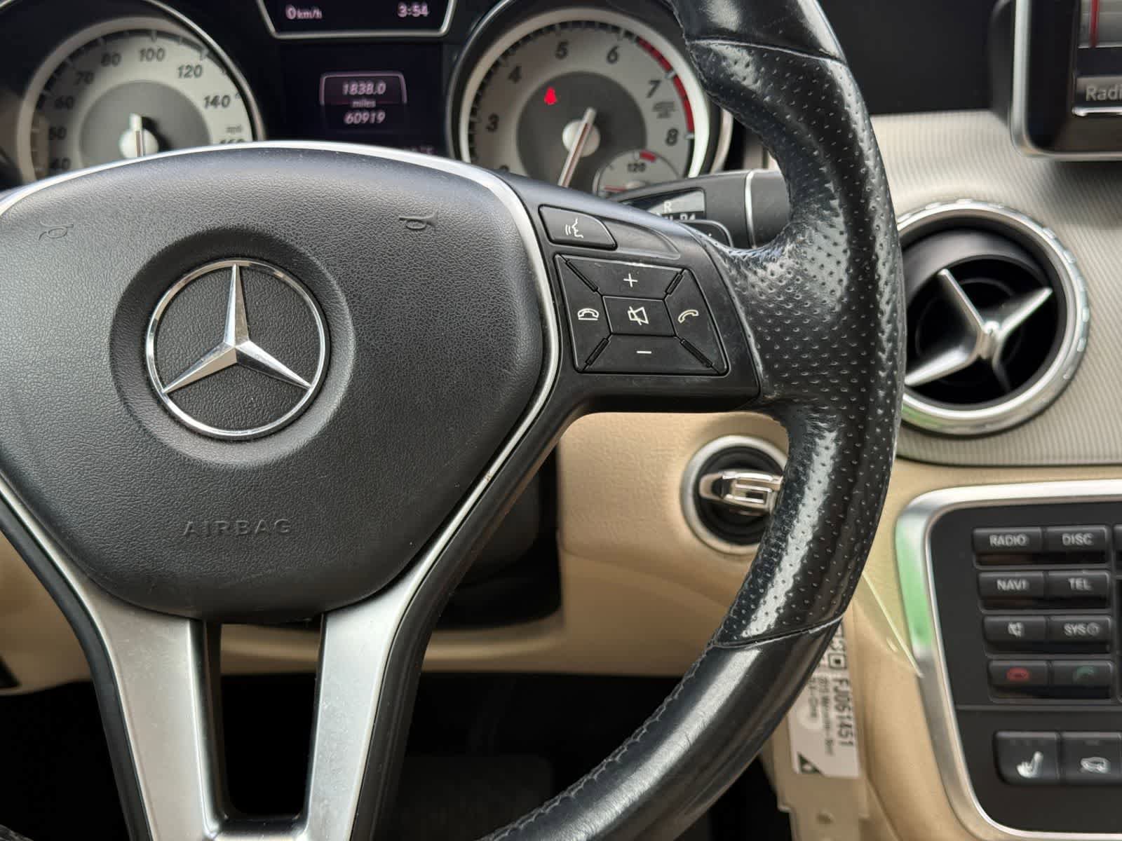 Used 2015 Mercedes-Benz GLA 250 4MATIC image 11