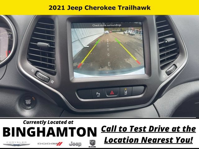 Used 2021 Jeep Cherokee Trailhawk AWD/4WD image 17