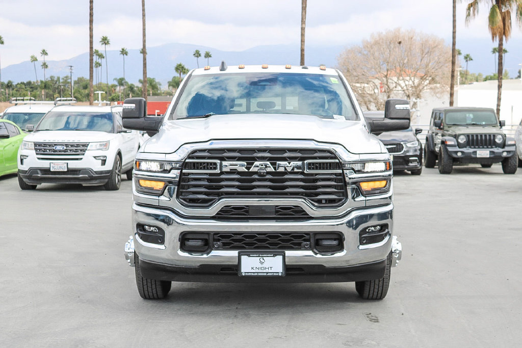 New 2026 RAM 3500 Tradesman AWD/4WD image 3