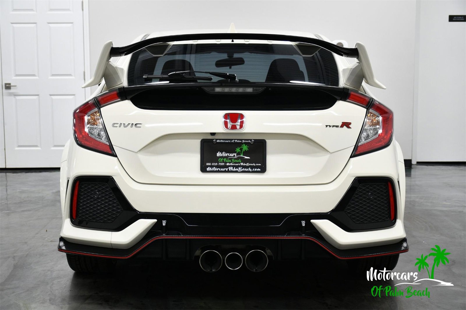 Used 2019 Honda Civic Type R image 6