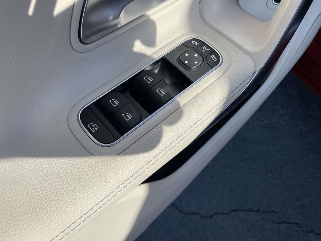 Used 2020 Mercedes-Benz A 220 4MATIC image 27