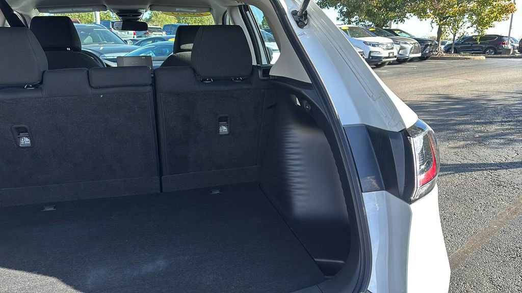 Certified 2025 Honda HR-V LX image 33