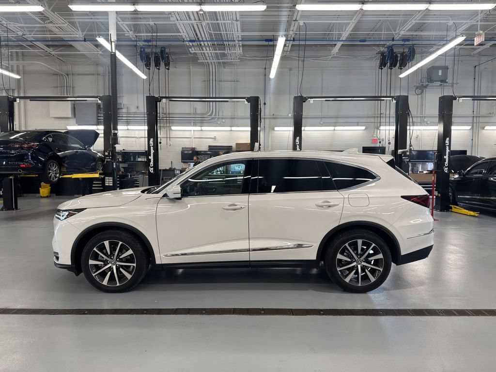Certified 2026 Acura MDX w/ Technology Package AWD/4WD image 6