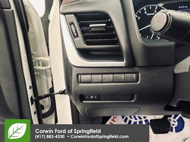 Used 2021 Nissan Rogue S image 30