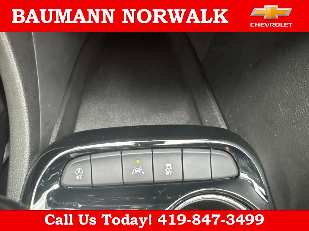 Used 2024 Buick Encore GX Avenir w/ Avenir Convenience Package FWD image 33