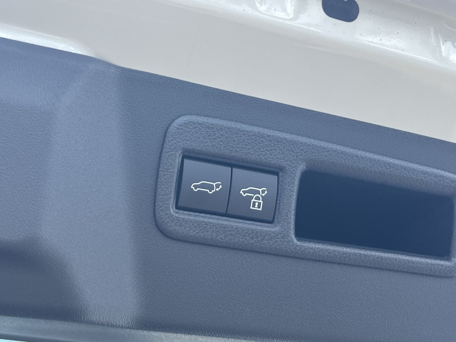 New 2026 Toyota C-HR AWD/4WD image 21