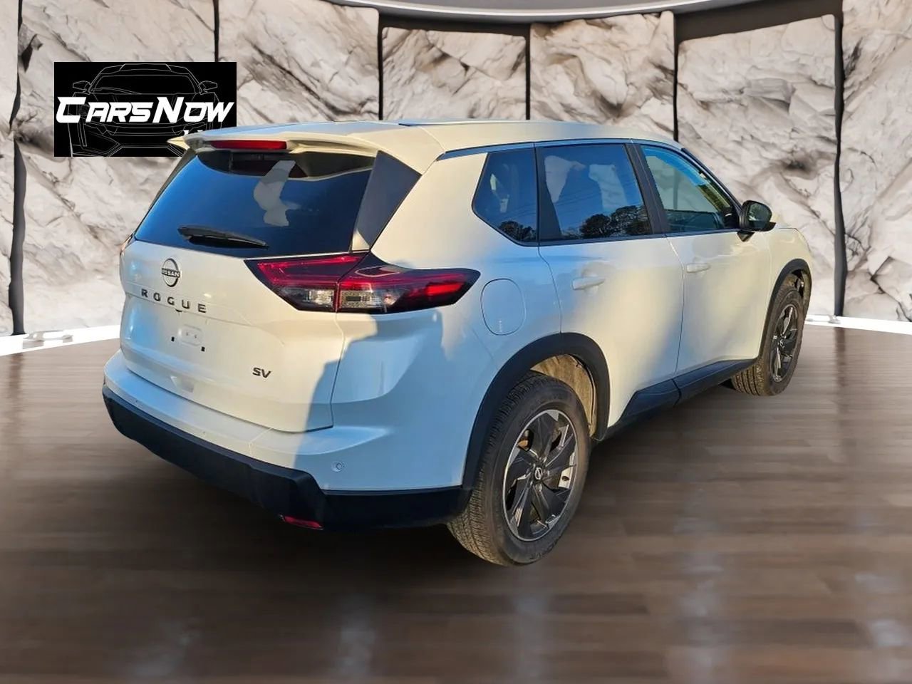 Used 2024 Nissan Rogue SV image 7
