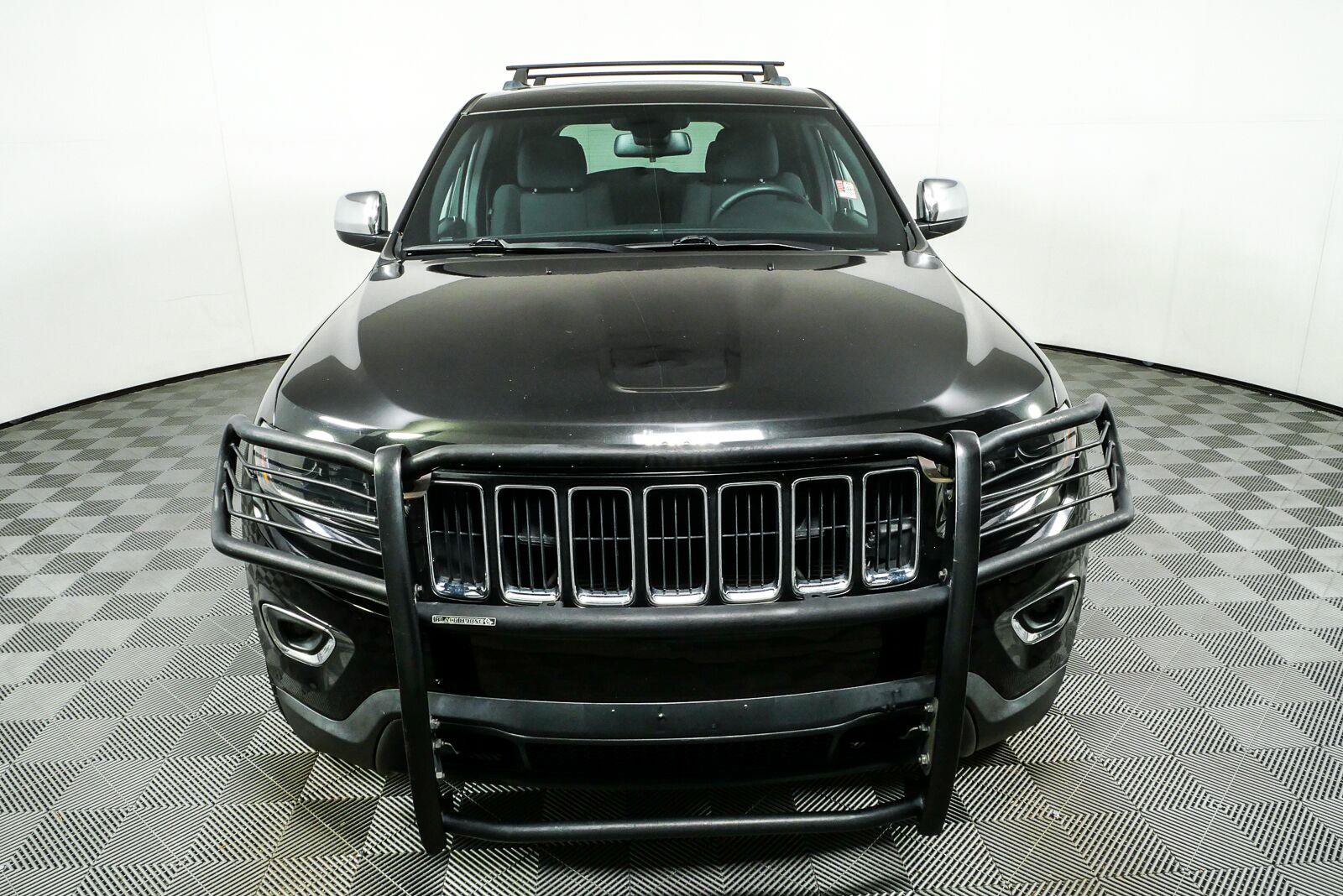 Used 2015 Jeep Grand Cherokee Laredo w/ Quick Order Package 23E RWD image 24