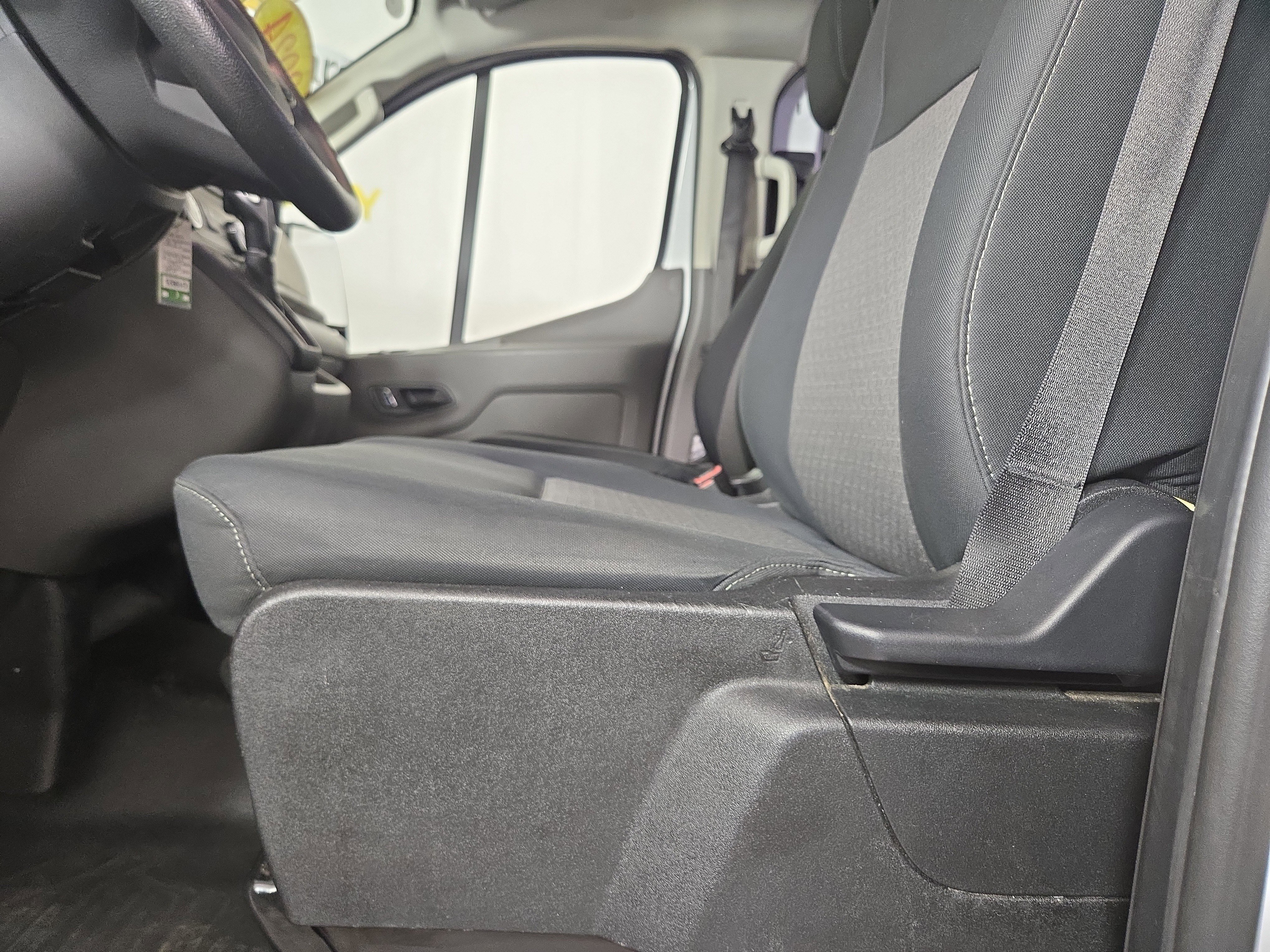 Used 2024 Ford Transit 250 Low Roof AWD w/ Exterior Upgrade Package image 26