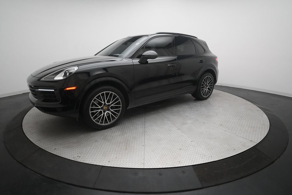 Certified 2022 Porsche Cayenne AWD/4WD image 30