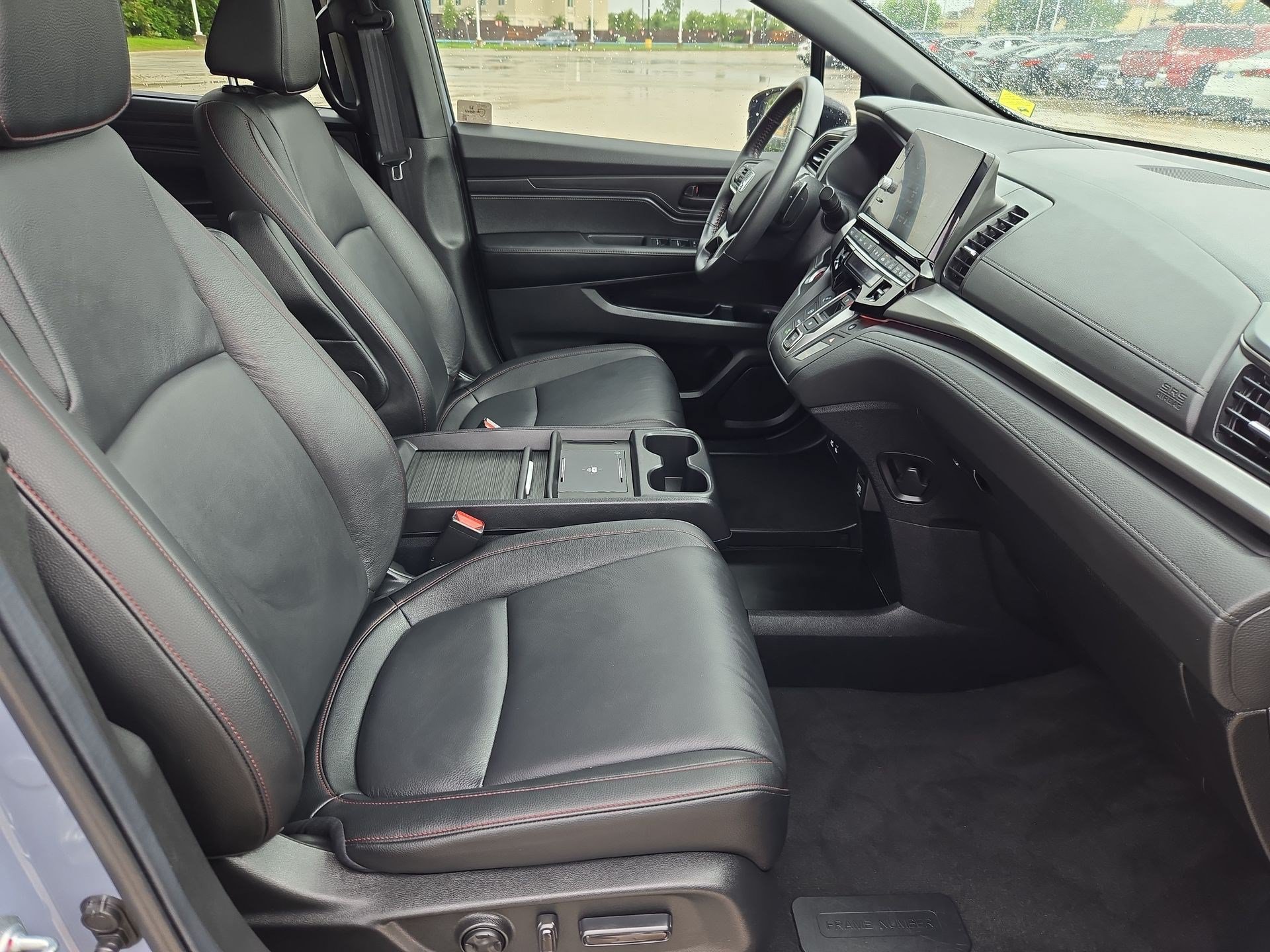 Certified 2026 Honda Odyssey Sport-L image 31