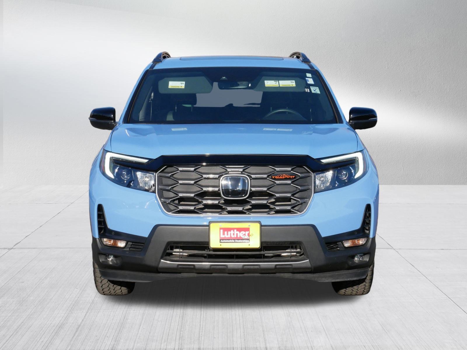 Certified 2024 Honda Passport TrailSport image 2