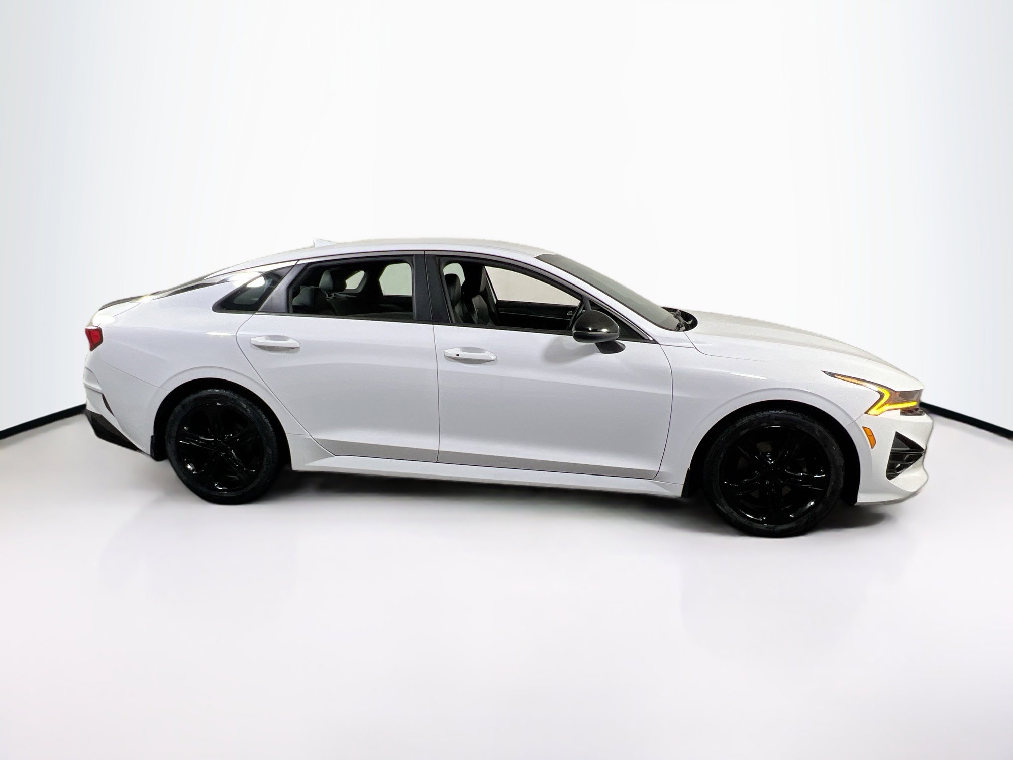 Used 2022 Kia K5 GT-Line image 4
