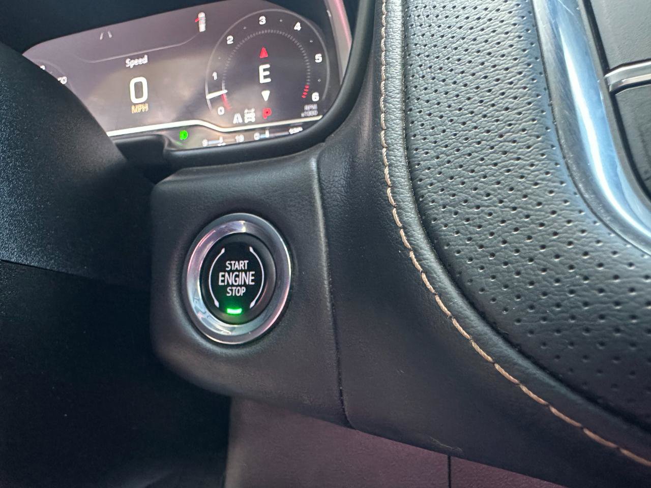 Used 2023 GMC Yukon XL AT4 image 49