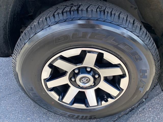 Used 2018 Toyota 4Runner TRD Off-Road image 26