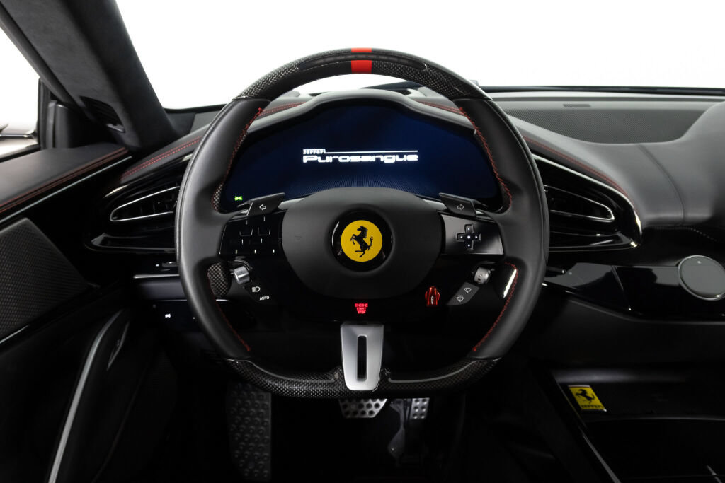 Used 2025 Ferrari Purosangue AWD/4WD image 35