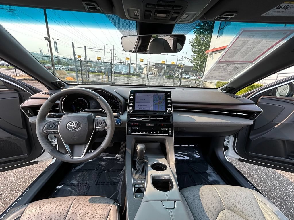 Certified 2021 Toyota Avalon Limited w/ Advanced Safety Package FWD image 17