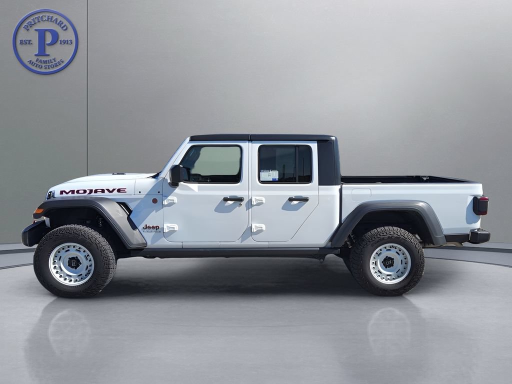 Used 2023 Jeep Gladiator Mojave w/ LED Lighting Group AWD/4WD image 4