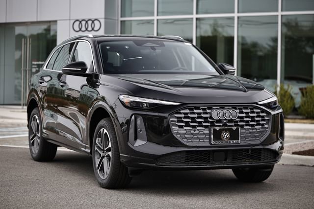 New 2026 Audi Q5 Premium AWD/4WD image 2