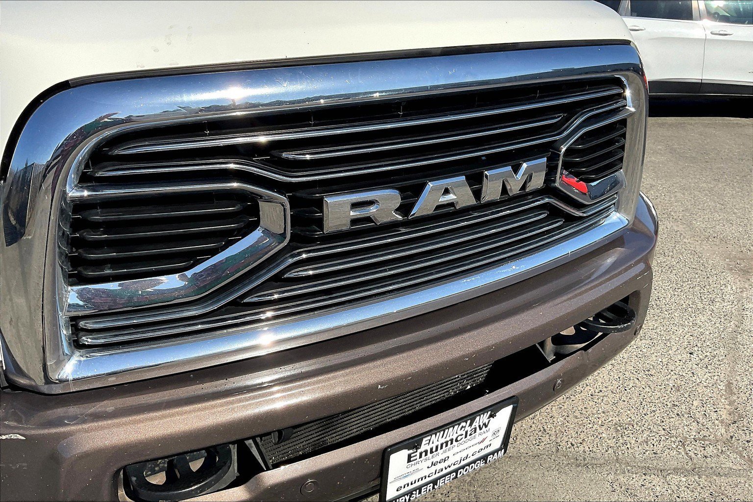 Used 2018 RAM 3500 Laramie Longhorn w/ Max Tow Package image 30