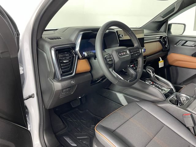 New 2026 GMC Canyon AT4 image 3