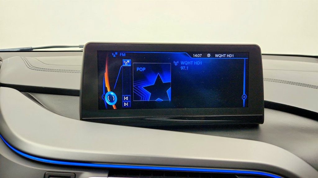 Used 2015 BMW i8 image 21