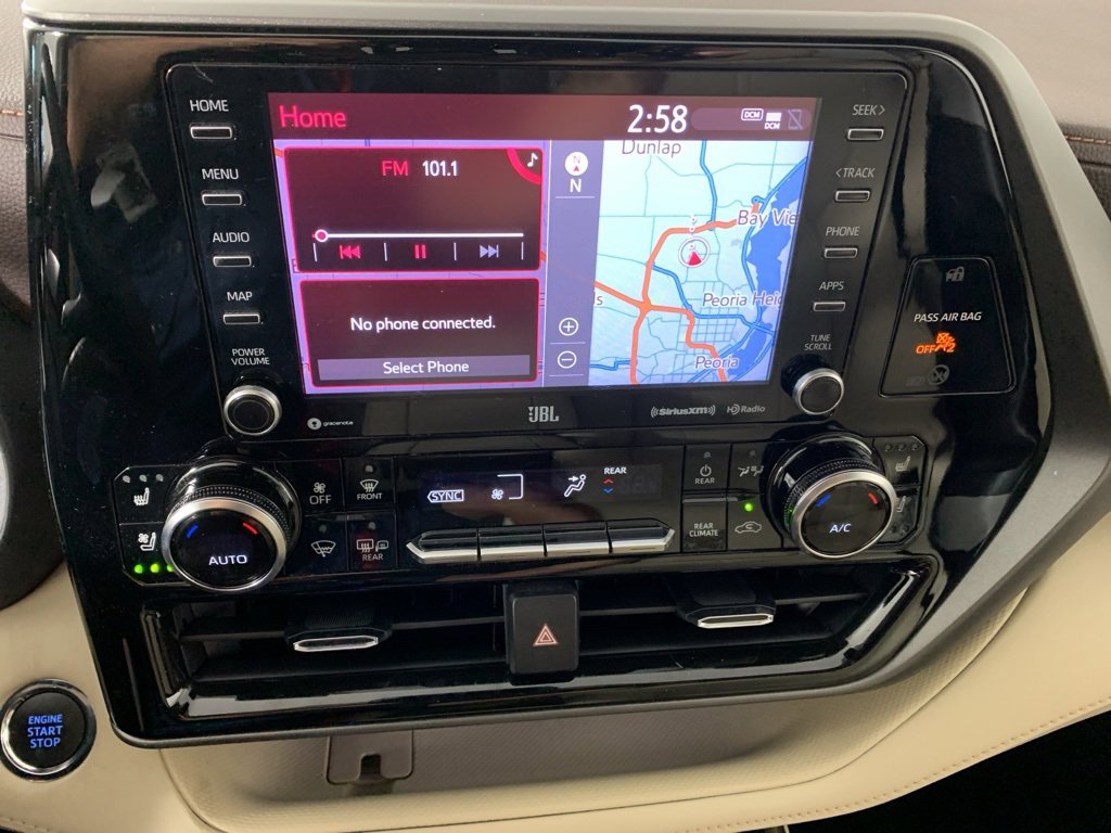 Used 2022 Toyota Highlander Limited image 27