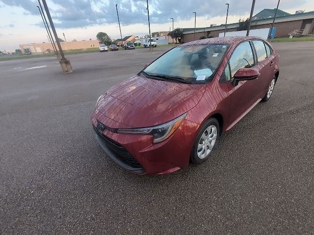 Used 2024 Toyota Corolla LE FWD image 11