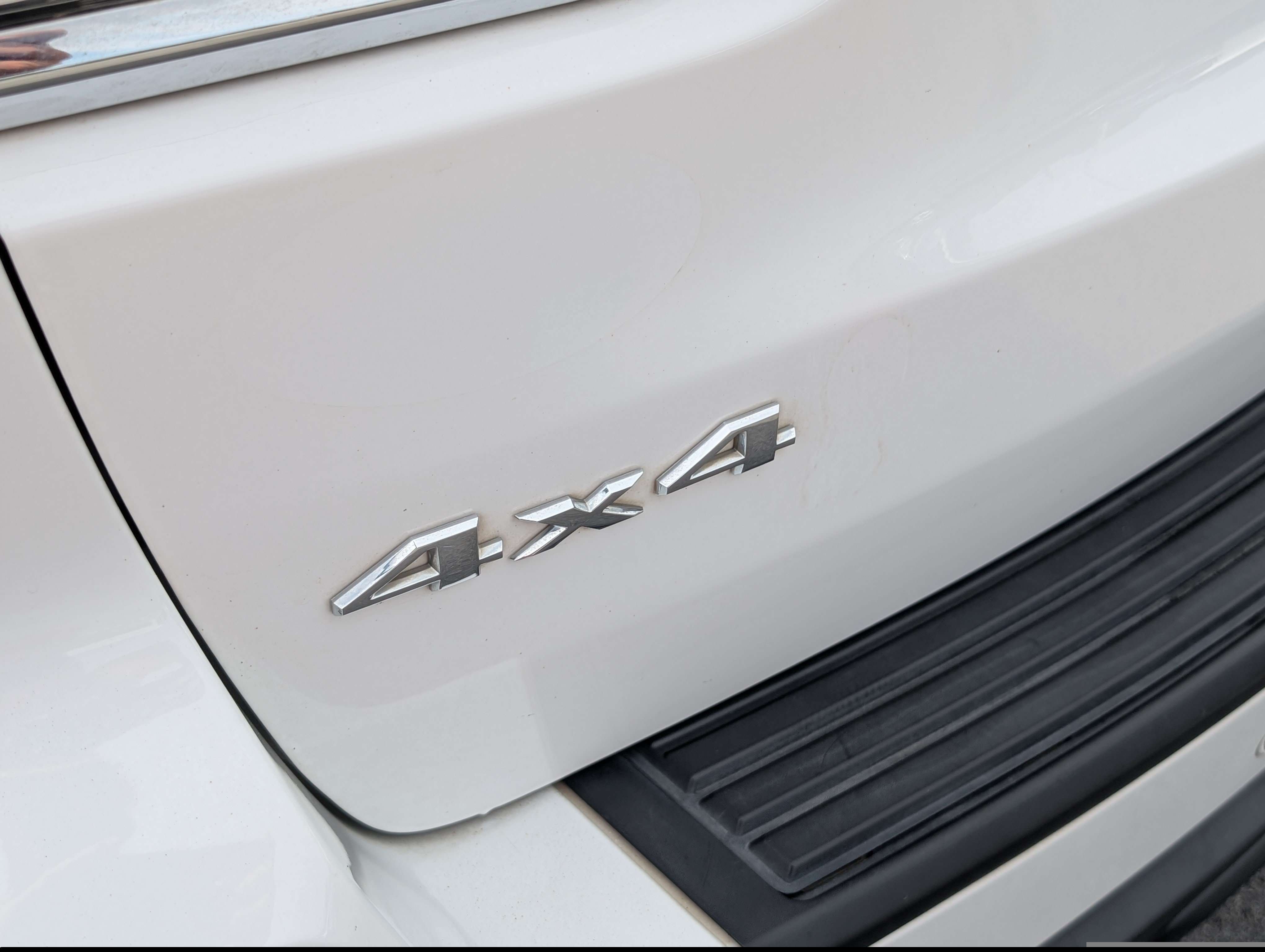Used 2021 Jeep Grand Cherokee Laredo AWD/4WD image 11