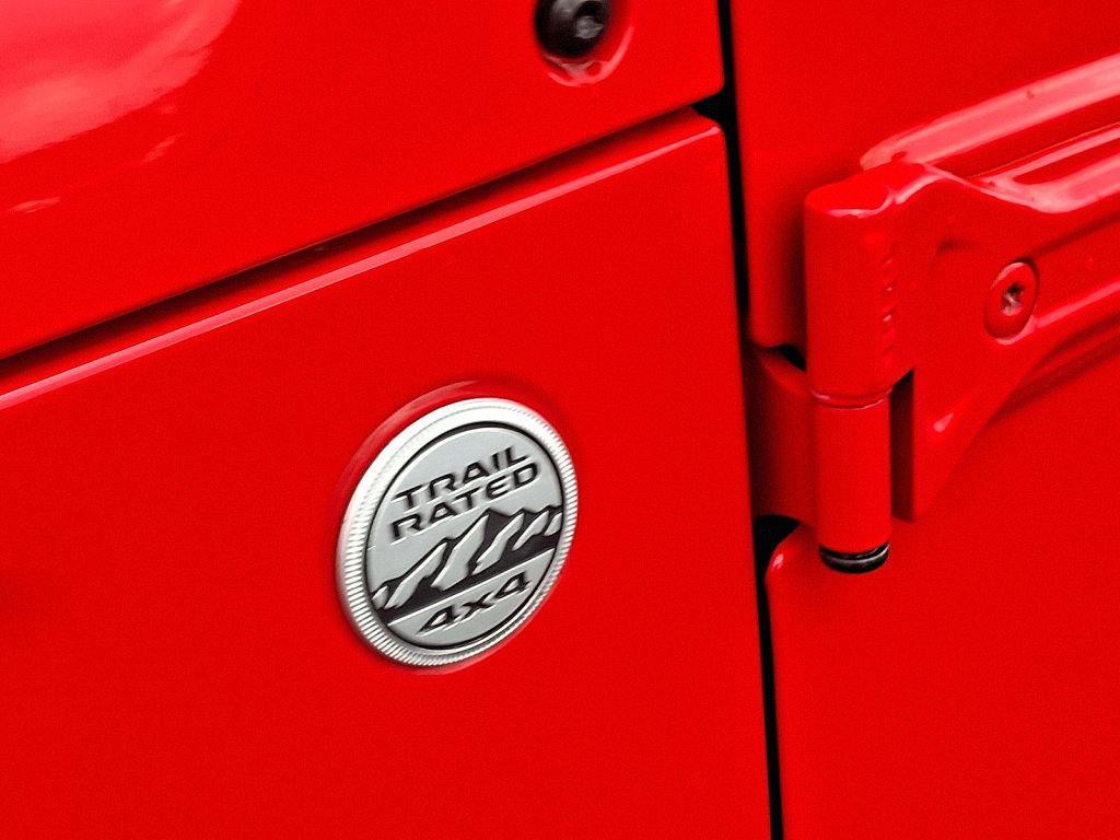 Certified 2020 Jeep Gladiator Sport w/ Quick Order Package 24S image 17