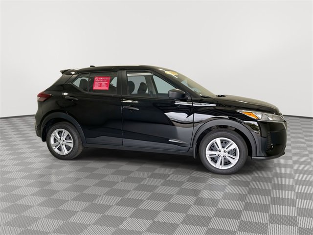 Certified 2025 Nissan Kicks Play S w/ Interior Electronics Package image 13