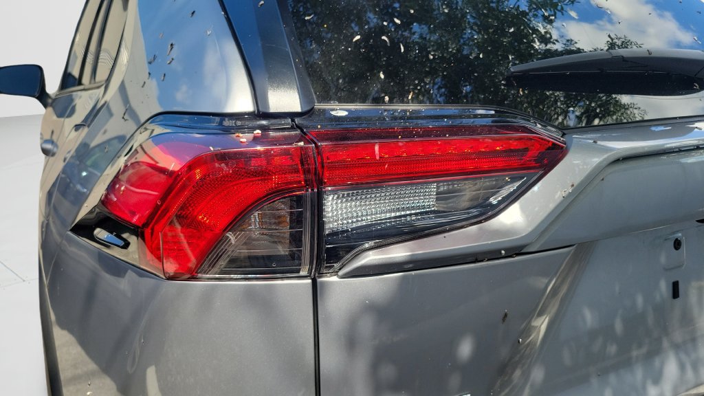 Used 2025 Toyota RAV4 XLE Premium w/ Weather Package FWD image 9
