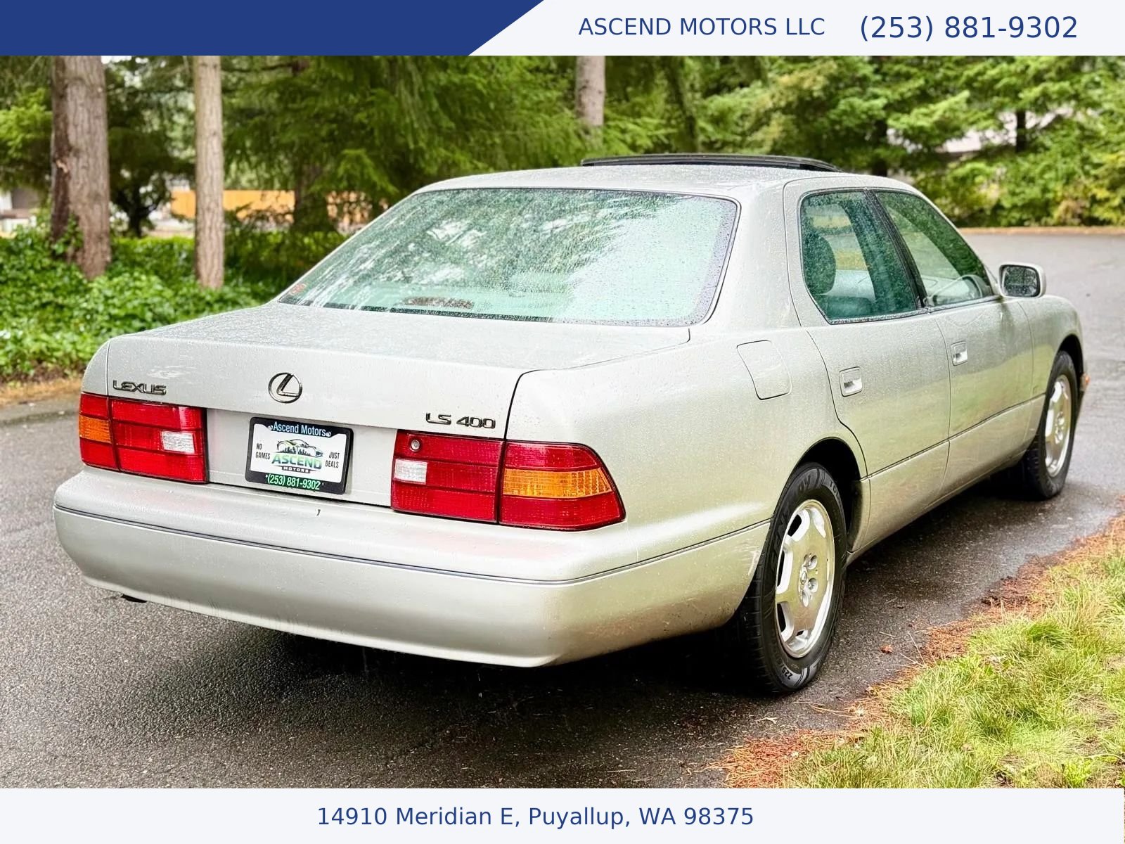 Used 2000 Lexus LS 400 RWD image 5