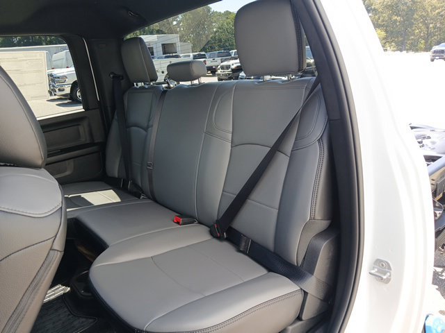 New 2027 RAM 4500 Tradesman w/ Chrome Appearance Group AWD/4WD image 15