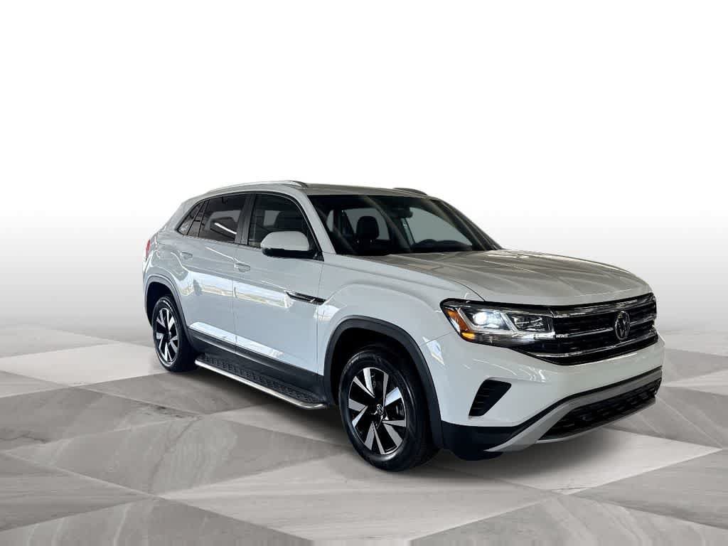 Used 2023 Volkswagen Atlas Cross Sport SE FWD image 2