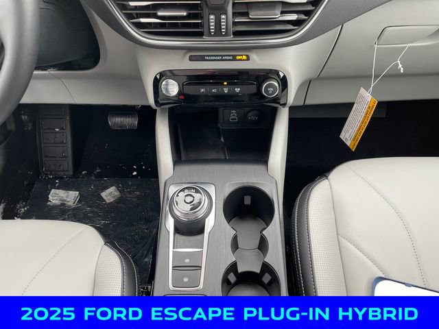 New 2025 Ford Escape SE w/ PHEV Premium Package image 11
