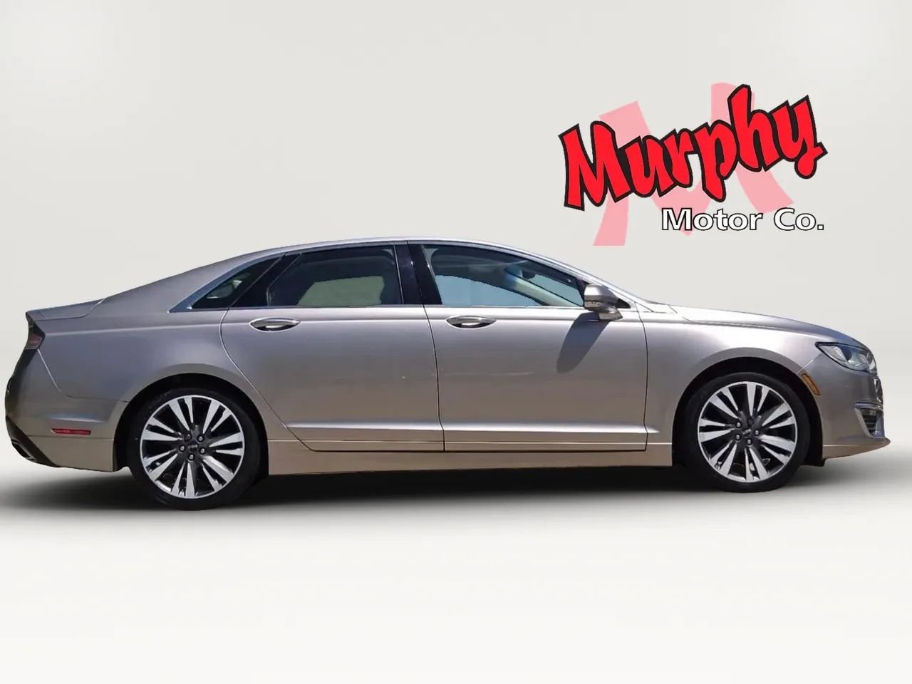 Used 2018 Lincoln MKZ Reserve FWD image 3