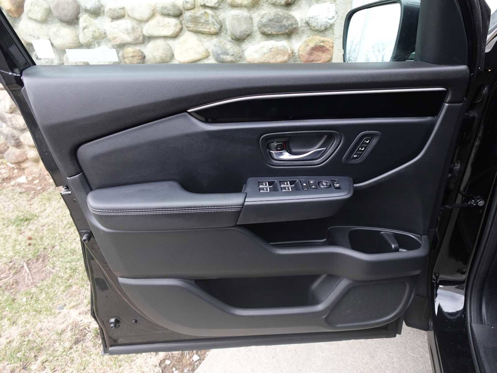 Certified 2023 Honda Pilot EX-L image 10